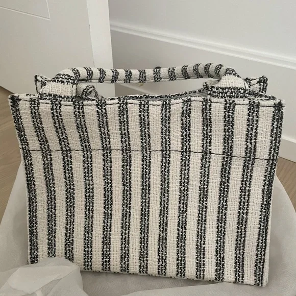 Samsøe Samsøe Handbag - Picture 2 of 3